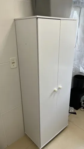 Armário Multiuso para Lavanderia em MDF Branco - Excelente Estado
