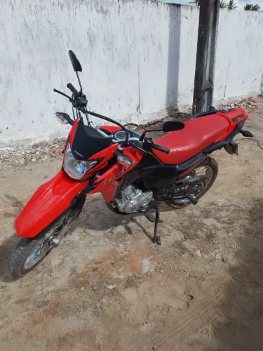 Vendo uma Bros 2024 bem novinha valor 33.500