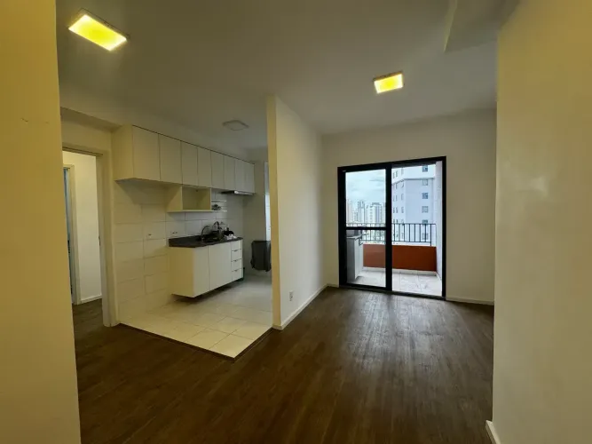 apartamento com duas suítes, churrasqueira na varanda, uma vaga