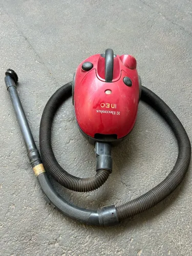 Aspirador de pó Electrolux Neo 1200w
