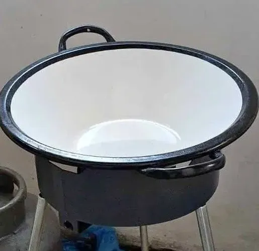 Fogão e tacho para pastel ou acarajé