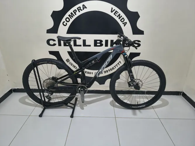 Vendo caturra pró T20 Full carbono aro 29 tamanho 17 documentada top demais fazemos !