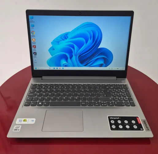 Notebook Lenovo Core i3 10 Geração 08GB SSD 256GB