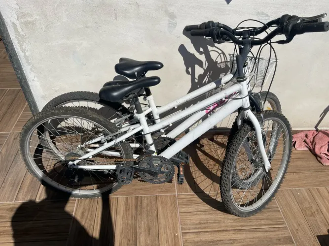 2 bicicletas Caloi ceci 21 v