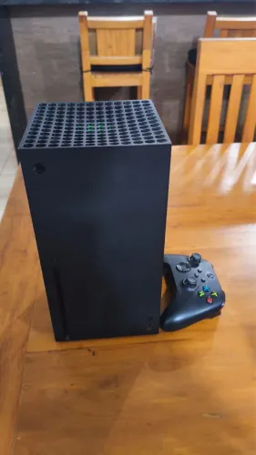 Xbox Series X +7 jogos de mídia física