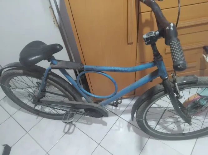 Bicicleta usada quadro barra forte