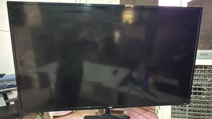 Televisao smart 45 polegadas