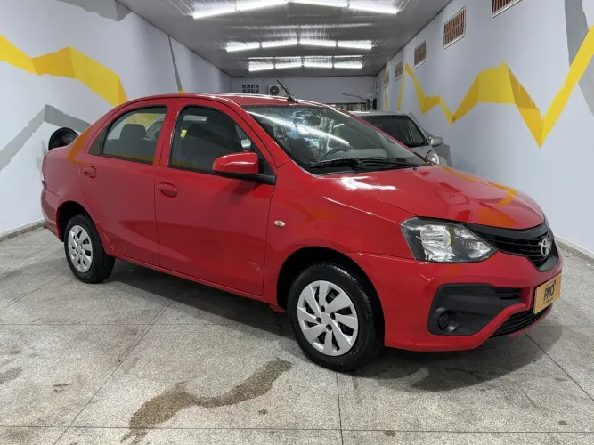 Toyota Etios X Plus 1.5 Flex 16V 5P Mec. 2020