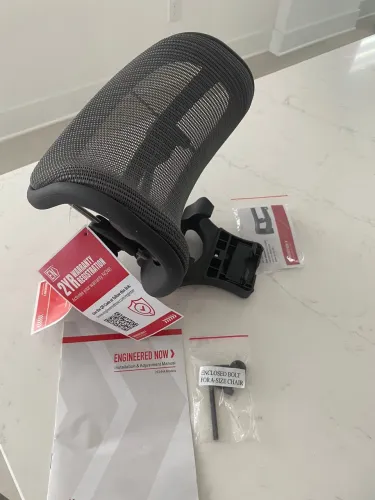 Encosto herman miller new aeron atlas 