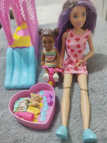 Boneca Barbie Skipper Playset Babá No Parque De Diversões Mattel