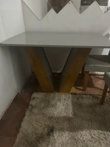 Mesa 4 cadeiras