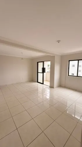 Apartamento espaçosos próximo do shopping Catuai