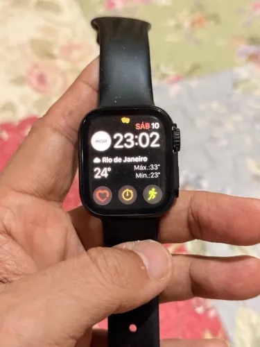 Apple Watch Series 8