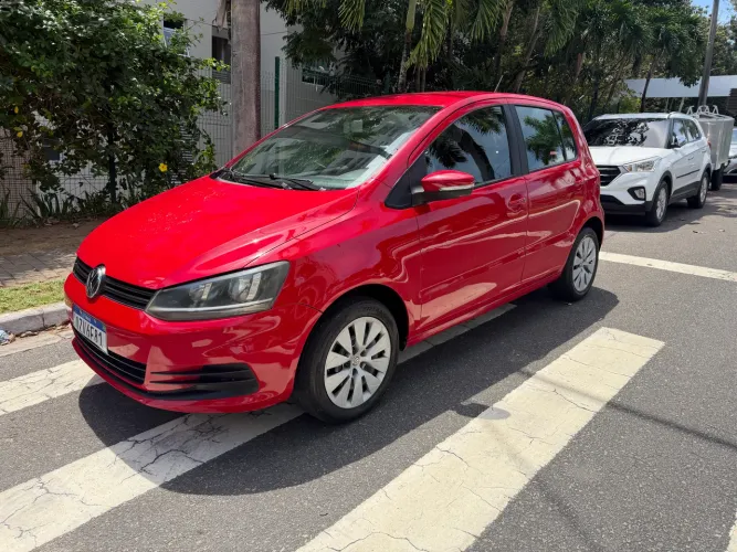 Volkswagen Fox Trendline 1.0 Flex 8V 5P 2015