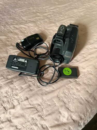 Kit filmadora e máquina fotográfica Panasonic antiga
