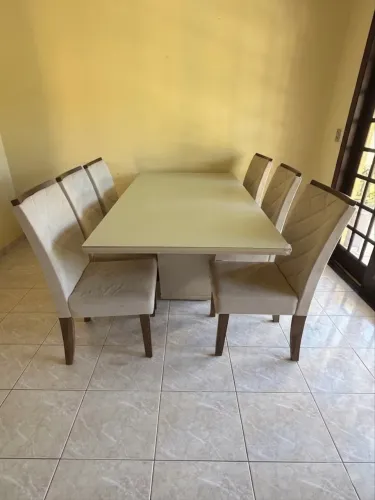 mesa vidro + 6 cadeiras + aparador espelhado