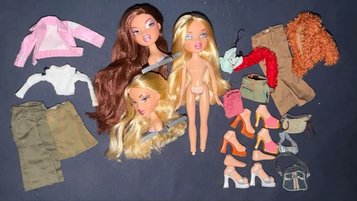Bratz Lote Head Gamez Cloe + Meygan + Roupinhas