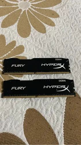 2x8GB DDR4 HYPERX
