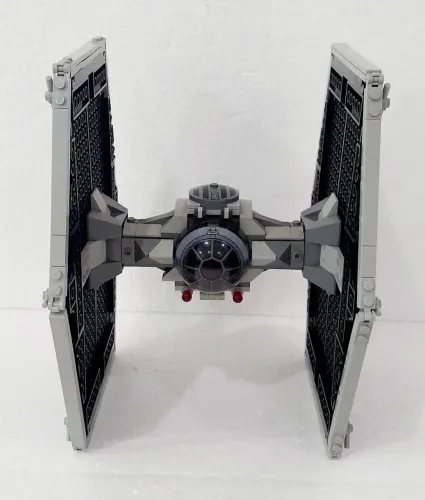 LEGO Star Wars TIE Fighter (9492)