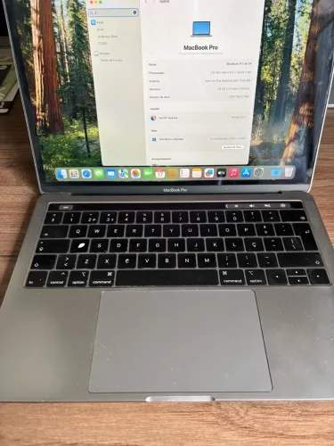 MacBook Pro A1989 - 500GB HD - 16GB RAM (Defeito na tela)