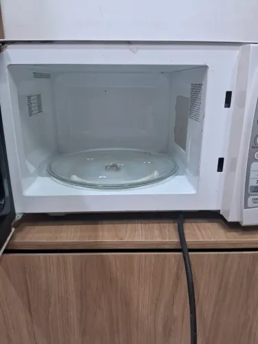 Microondas Eletrolux Branco