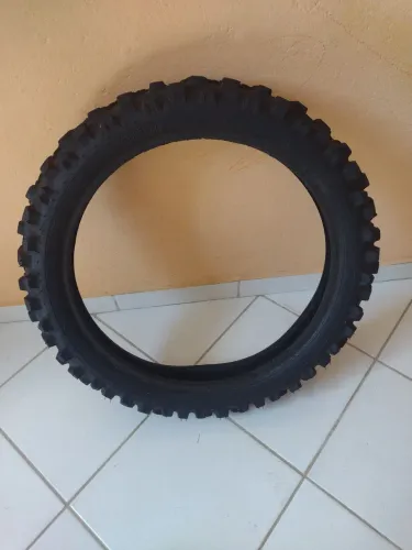 Pneu pra trilha 90/90-18