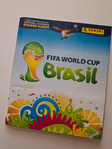 Álbum completo da Copa do Mundo 2014 (sem anotações, intacto)