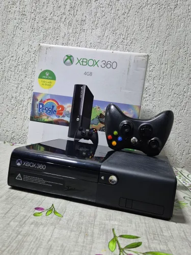 Xbox 360 super slim na caixa!!