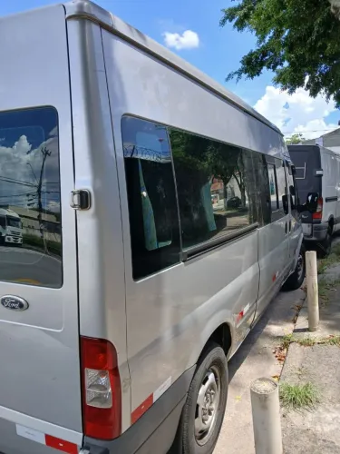 Ford Transit Furgão 3550 2.4 Tdci Longo Dies. 2011