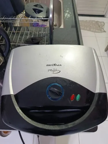 Grill Britânia 2 tamanho família 
