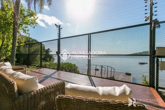 PORTO ALEGRE - Casa de Condomínio - Pedra Redonda