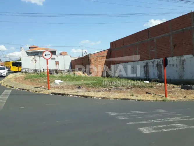 Terreno Padrão em São Carlos