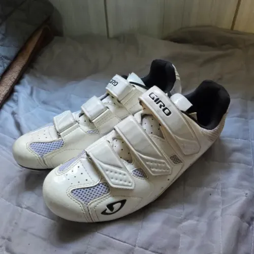 Sapatilha Giro Speed tamanho 42br 44eu