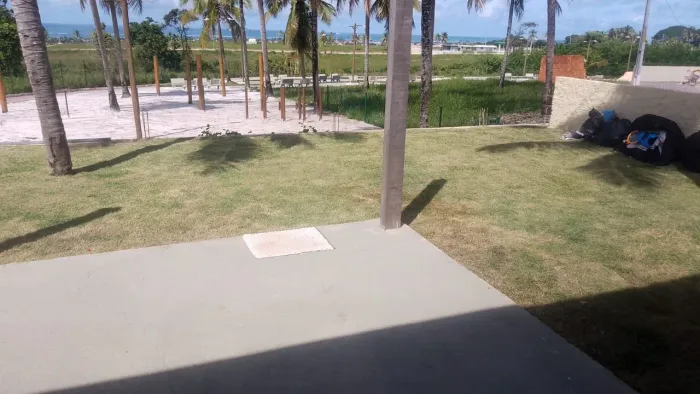 Vende casa em condomínio Mirante da Praia