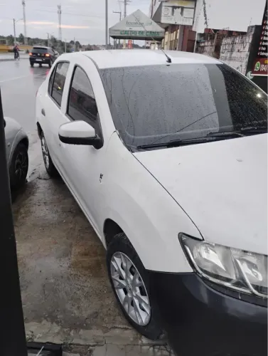 Renault Logan Authentique Hi-flex 1.0 16V 4P 2015