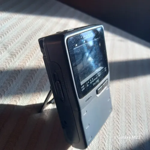 Mini TV Casio vintage