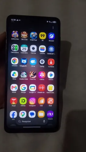 Celular tá top demais tudo perfeito e original 
