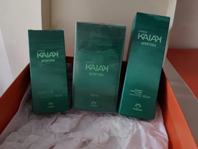 Kit completo Natura NOVO nunca usado,com perfume 100ml