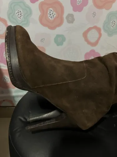 Bota cano longo de couro