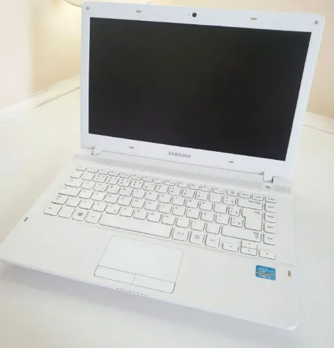 Notebook Samsung com defeito 