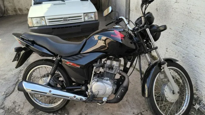 Moto Titan 125 ks