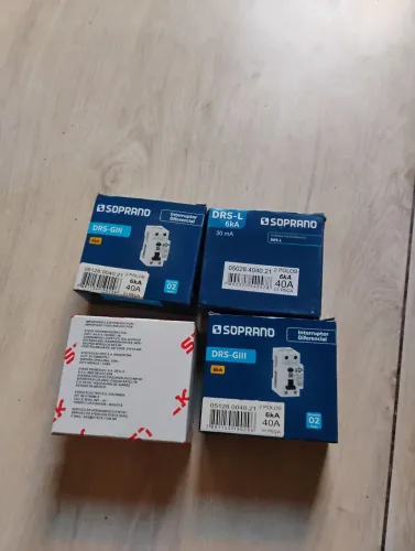 Vendo 4 dr de 40A