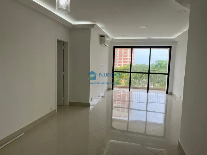 Apartamento à Venda no Condomínio Novo Leblon - Barra da Tijuca com 3 quartos por R$1.580.