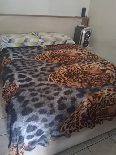 Cama box com baú e cabeceira