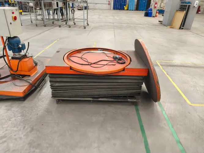 Plataforma pantografica elevatória 
