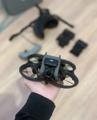 DRONE FPV DJI AVATA 4k COM OCULOS E 3 BATERIAS KIT COMPLETO NOVO