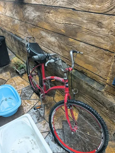 Bicicleta c/ Banco de Mobilete