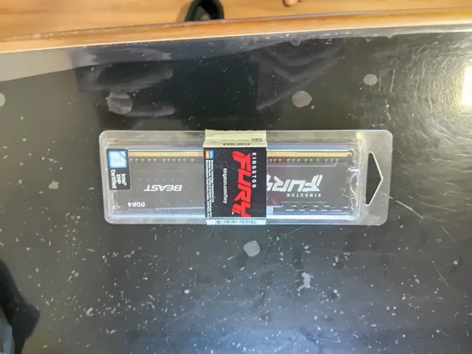 Memória RAM Kingston Fury Beast, 8GB, 3200MHz, DDR4