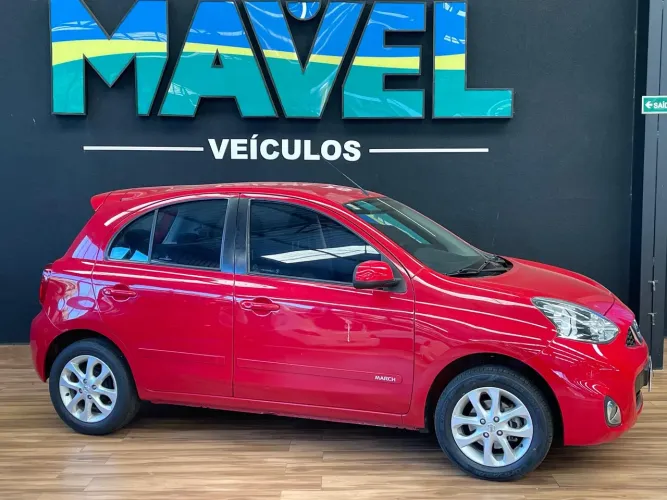 Nissan March 1.0 12V Flex 5P 2015