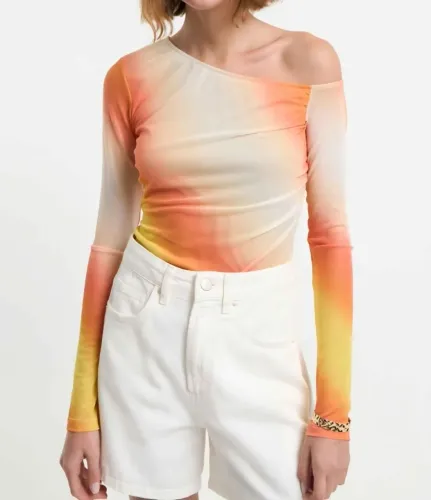 Blusa Assimétrica